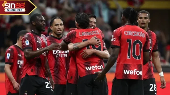 doi hinh ac milan AC Milan ra sân với đội hình tương đối