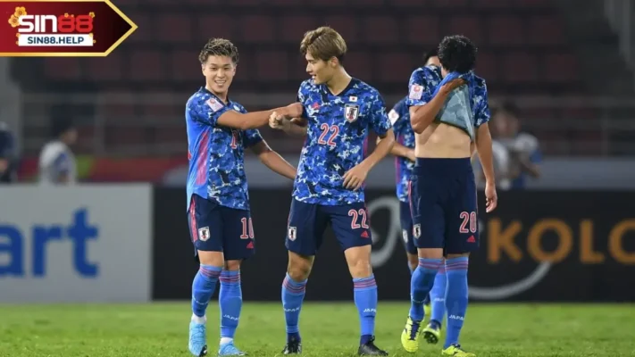 doi hinh nhat (1)  Đội hình dự kiến và chiến thuật của Nhật